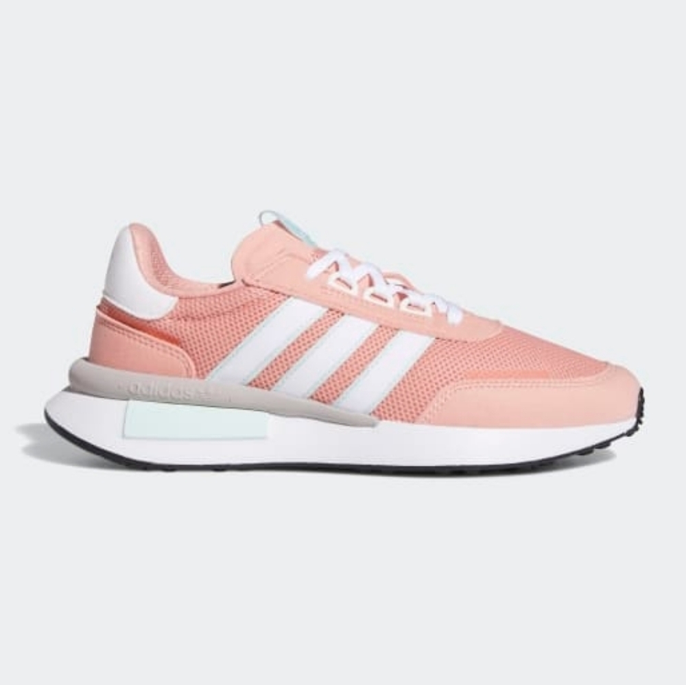 NWT Adidas Retroset Sneakers